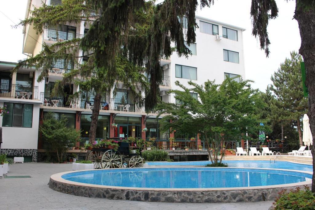 Park Hotel Briz Goldstrand Exterior foto
